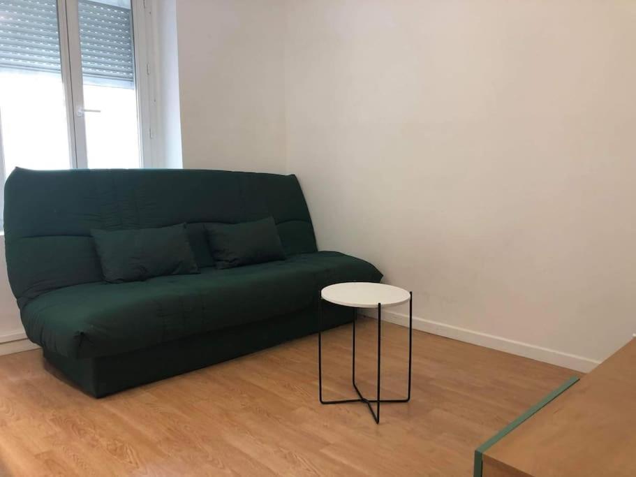 Studio Confortable Pres De Paris Apartman Villejuif Kültér fotó